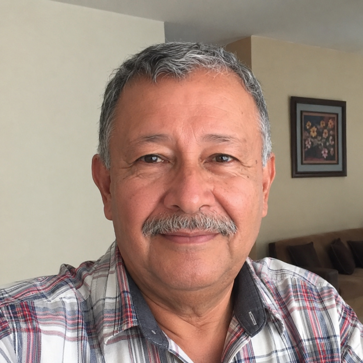 Propietario en Colombia que dejó la inmobiliaria y administra sus arriendos con Arriendis
